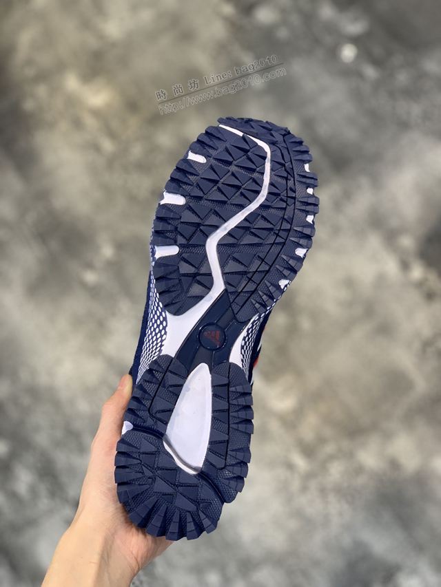 Adidas鞋 阿迪達斯秋冬新品 馬拉松 豬巴加厚網 休閒運動慢跑鞋 男女同款  hdx13287
